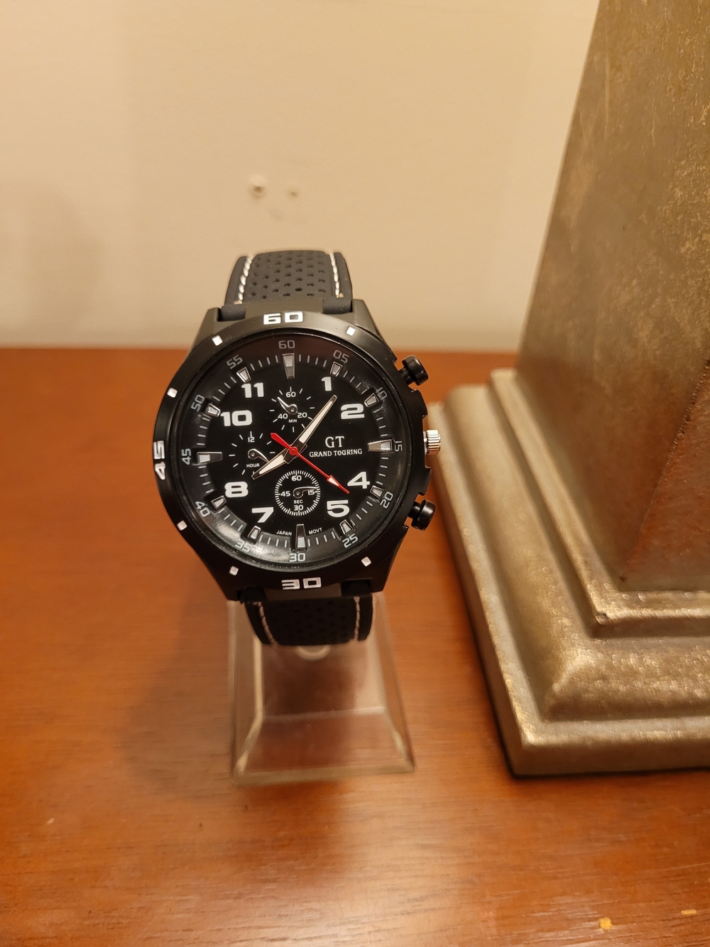 Brand New Black and White GT Grand Touring Sport Men's Watch